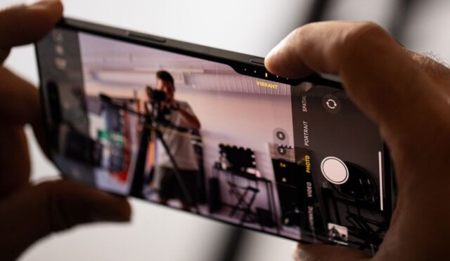 66f3d9bc75dfeff6074257db_247263_iphone_16_pro_AKrales_0585