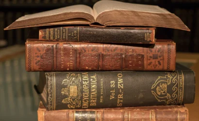 676aa3aa604f12736322f254_editions-Encyclopaedia-Britannica