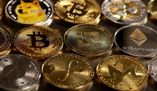 67c54d44cf7fd1150efc68a6_81072193007-20250302-t-162408-z-1329528509-rc-2-ktv-9-slj-66-rtrmadp-3-usatrumpcrypto