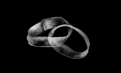 67cea5a48244a38eb4ff03db_Low-Res_mobius_rings-_Margot-Lepetit