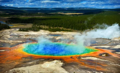 689d940b85d86d11e255acce_grand-prismatic-pool-yellowstone-national-park