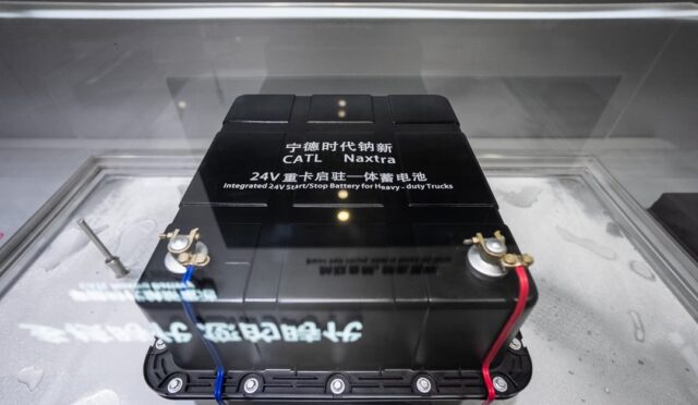 68a5ea835219e3048ae8ded5_vehicle-displays-at-the-international-automotive-supply-chain-expo-939050