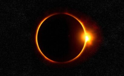 6909a738c39fcedc2a7c19e0_solar-eclipse-iceland