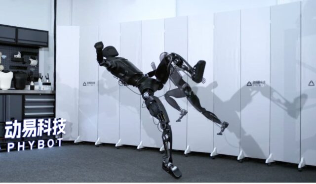 692826625b47e62eda45d4e3_phybot