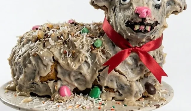 homestead-kitchen-artisan-cakery-lamb-ai-cake