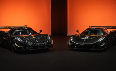LEGO® Technic™ Koenigsegg Sadair’s Spear - side by side - 001_0