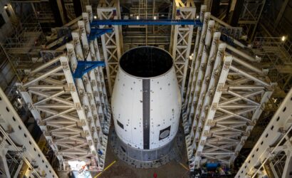 NASA_MSFC_031224_USA-DTA-install-onto-test-stand-4large