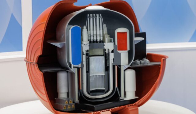 Shelf-M-Reactor