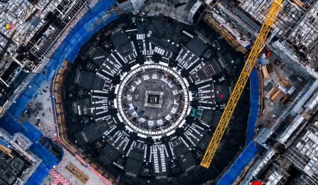 Worlds-Largest-Fusion-Magnet-1024x534