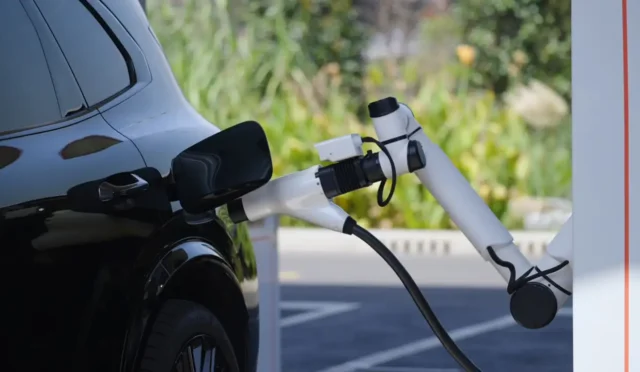 geely-2.2-mw-smart-charging (3)